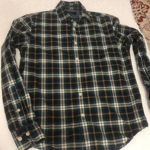 Banana Republic men's long sleeve button up shirt size -XS/TP.100% cotton
